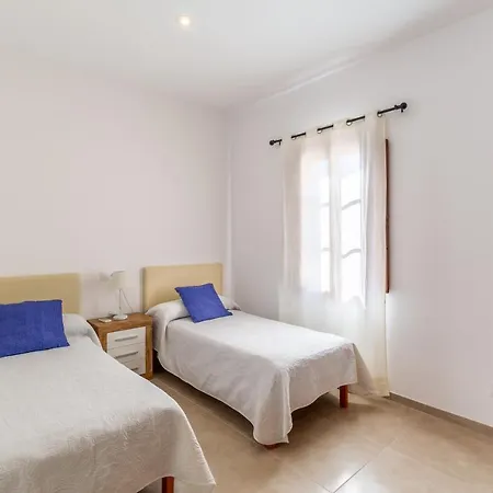 Cas Padrins De Ses Tanques Holiday home *