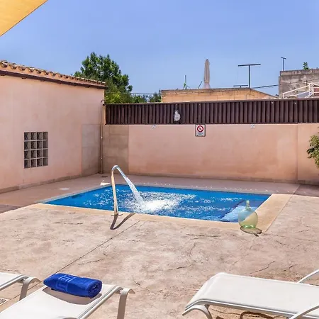 Cas Padrins De Ses Tanques Holiday home *